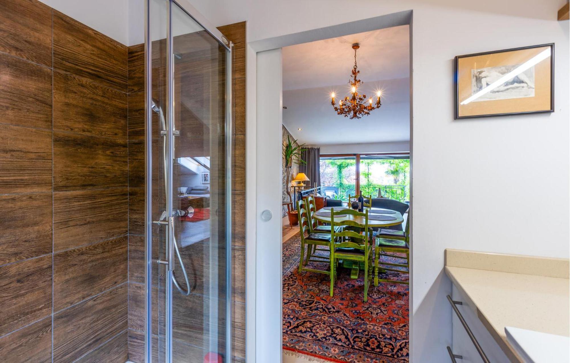 Stunning In With Kitchen Apartment Poreč