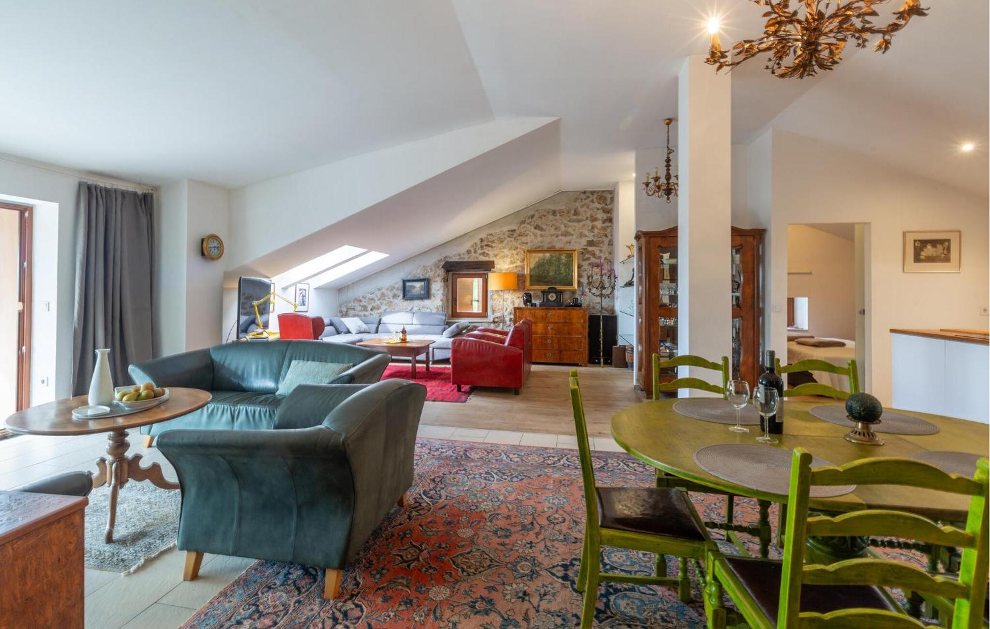 Stunning In With Kitchen Apartment